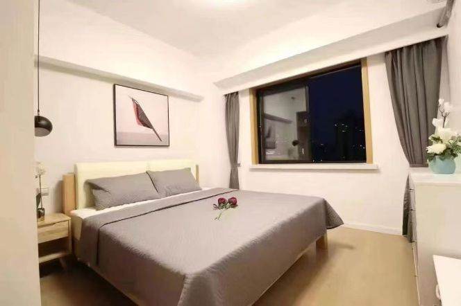 jingan temple 500m elevator 