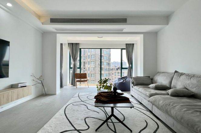 Modern 3brs with floor heating and balcony in Pudong