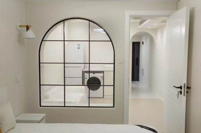 Bright 1+1br/1lr @zhongshan park sta 5.9k