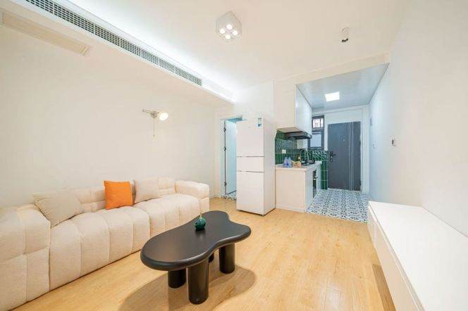 Furnished 1bd-Loushanguan Road
