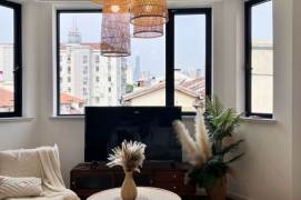 Bright &cozy 1Br Furnished  @Iapm