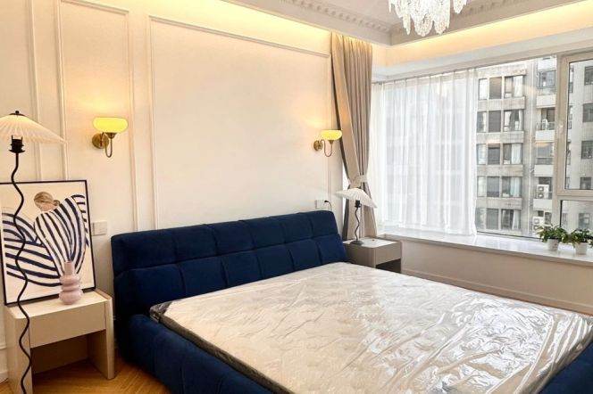 Xintiandi/Madang Rd metro/3br2bt/central AC/floor heat/oven/dishwasher