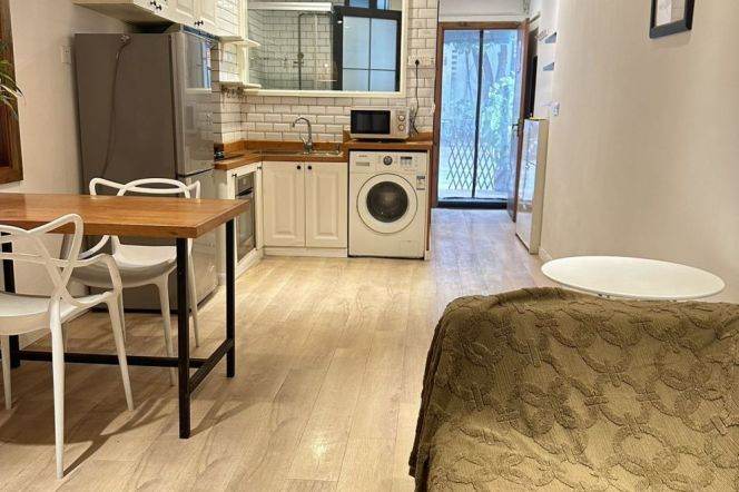  Cozy 1br old house nr Jiashan Rd L9&12   