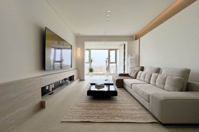 Brand new decoration 3brs with floor heating and balcony in Pu Dong 