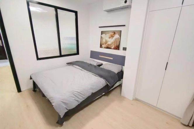 Bright 1 br/1lr @zhongshan park sta 6k