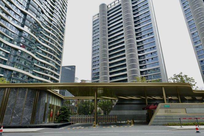 Elevator 3BR-Fudan University - 8 minutes is Line 4/12 - Damuqiao Road