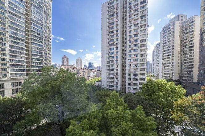 Jing'an Temple/Wuding Rd metro/2br1bt/central AC/floor heat/dishwasher/oven