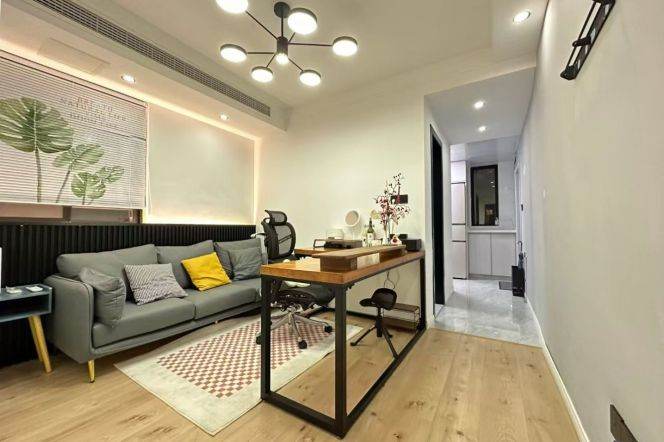 Cozy bright high rise 1 br 1 lr with elevator near Wuding rd station 