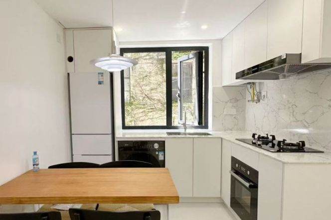 Furnished 1bd w/ oven-Changping Road