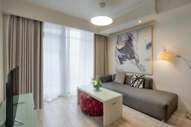 One BR loft apt gym included nr L7 Langao Rd with easy access to ECNU for long&short rent