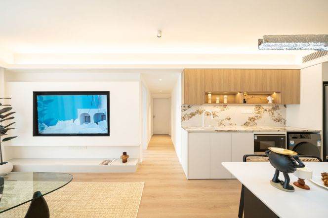 Elegant 3BR 2BA Residence w/Heating on Wuding Rd