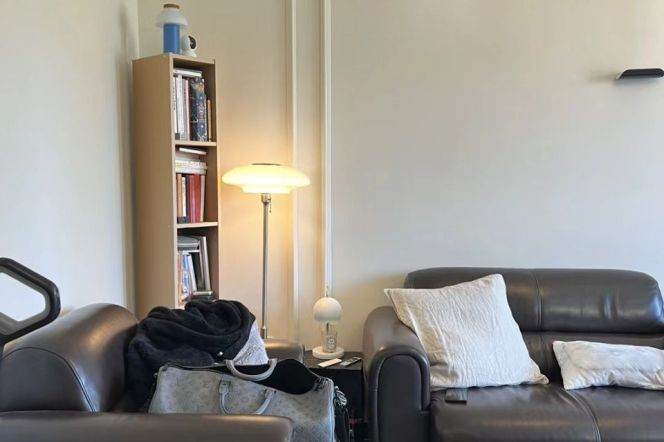 Tasteful 1BR Old Apt w/Heating&Balcony on Yandang Rd