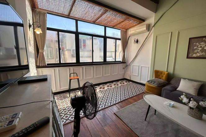 Cozy 2brs with terrace near IAPM/Xintiandi