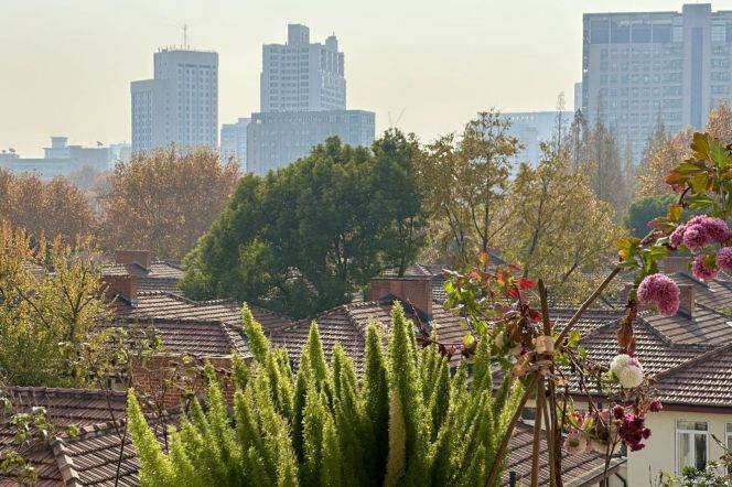 Grand 170m² Duplex in Heritage Building near Hengshan Road Station