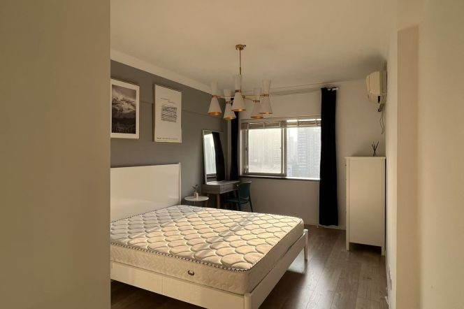 Kangding Auto Apartment — Spacious 2BR at Metro Doorstep — 14,500RMB