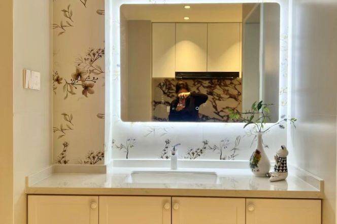 line 14 /13/3/4wuning rd. 2beds1bath bright elevator