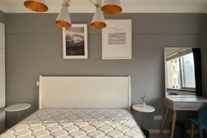 Kangding Auto Apartment — Spacious 2BR at Metro Doorstep — 14,500RMB