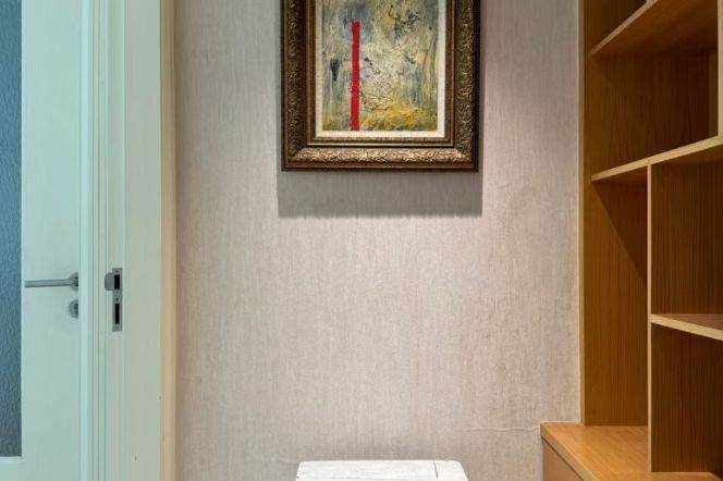 Nice 3Brm With A Balcony Near Line 2/7 Jing'an Temple 