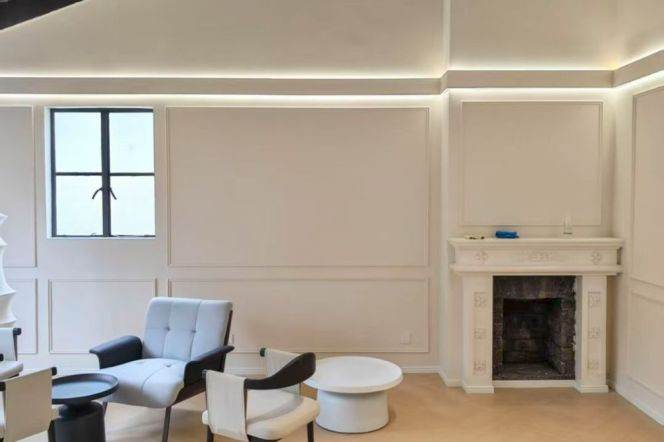 Huge 2brs&2baths with terrace near Hengshan Road