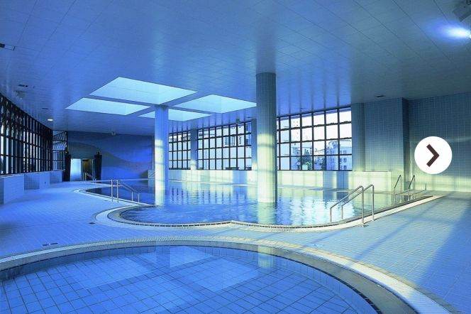 modern brand new 3brs floor heating in central Xujiahui line 1,9,11 only 25K