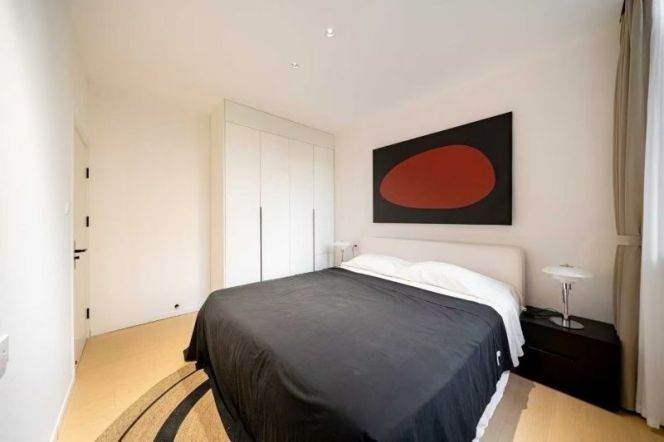 Spacious 1br apt @Xuhui Line 7&9