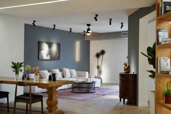 Modern 3brs with balcony and  floor heating Nearby Jing an temple 