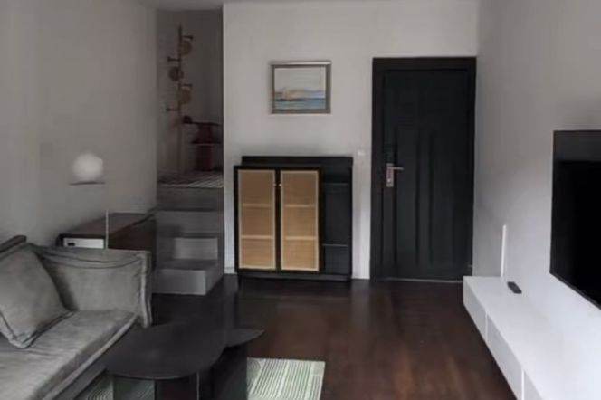 Good lighting 1br with balcony near Jing'an Temple
