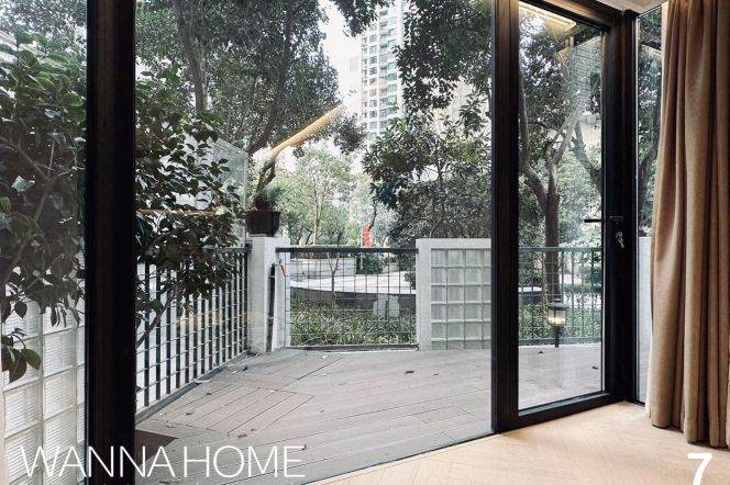 Luxury Compound/Xujiahui CBD/Lovely&Private Garden/Large Storages/Heater/Cozy2br