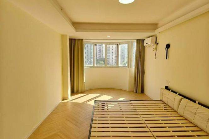 Changshou Rd Station 3Br/2Bath Line7/13