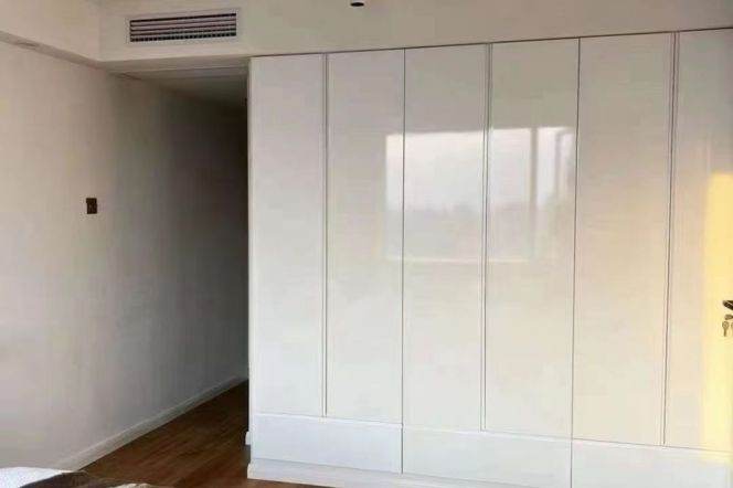 3 Brs, 2 Baths, Floor heating/Central ac, 150 sqm @ Jiangsu metro L2&11