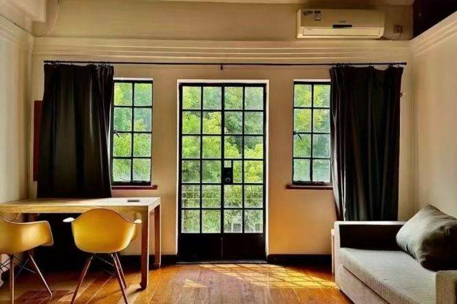 Great vibe, 1Br 1Balcony 75Sqm, Jiang su rd., L2/11