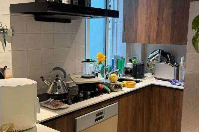 1Terrace, 3Br 2Ba 150Sqm, Changshu rd., L1/7