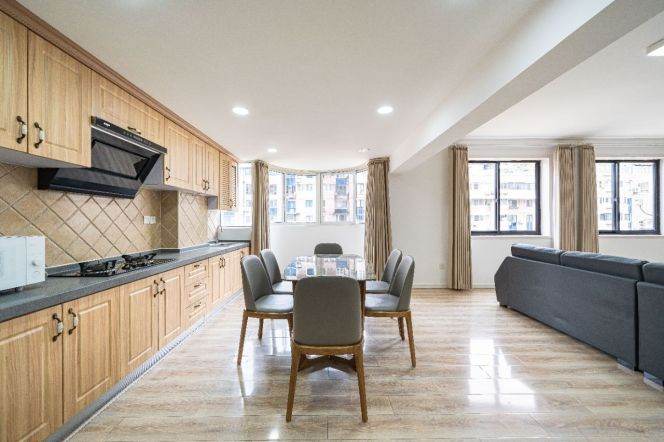 Elevator 3BR-Parking available - 3 minutes to line 15 - Hongbaoshi road