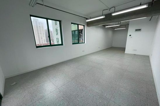 70sqm furnished office Changing RD