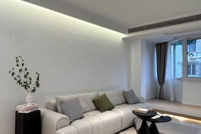Spacious 1BR Jiangsu rd Metro L2/11 | Storage | Newly renovated 11.3K