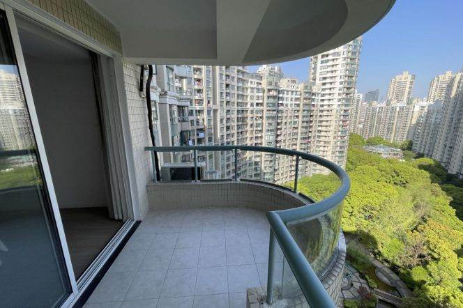 Natural light, 3Br 2Ba 1Balcony 135Sqm, Wuning rd., L13/14