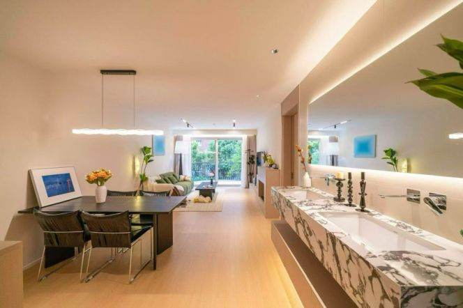 Brand New Quality 1Bed with Balcony@Zhongshan Park