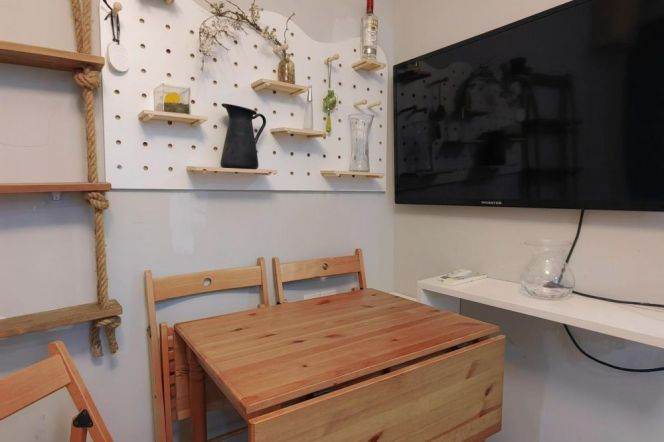 Good price 2 br in DaPuQiao 3 mins walking to L 4 LuBan Rd St.