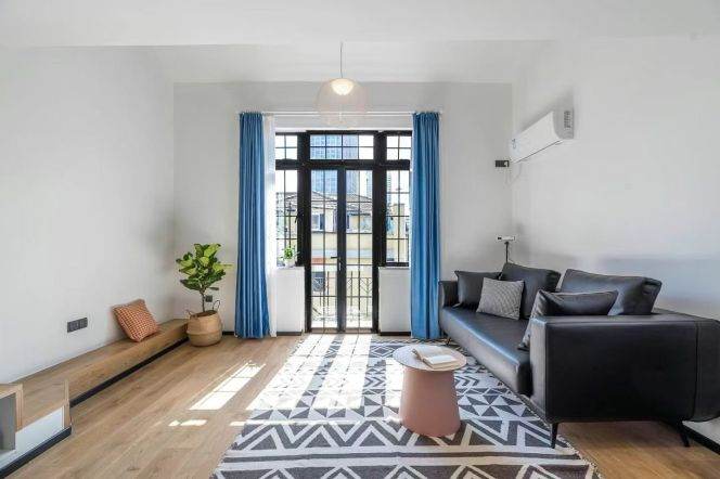 Changhua/XinZha rd floor heat 1br wt balcony;L2/12/13