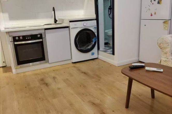 Lovely n bright one bedroom near iapm 