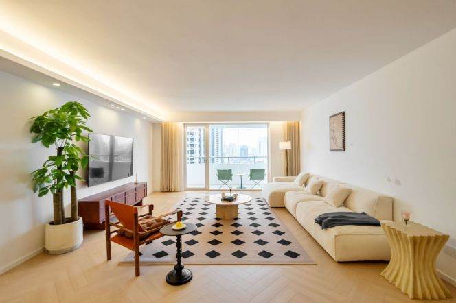 Modern 180sqm 3Beds 2Bts Big Balcony Good View@Jiaotong Uni