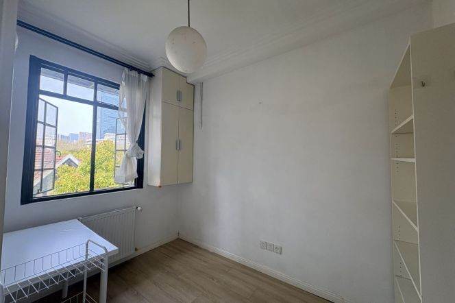 Good view, 2Br 1Balcony 75Sqm, Chang shu rd., L1/2/7/14