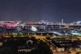 modern big 2brs floor heating nice river view open kitchen beside Huang pu river only 14.5K