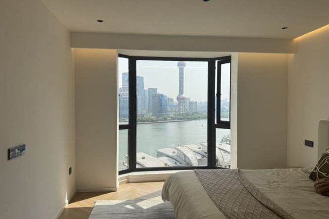Modern 2brs with river view and floor heating beside Huang pu river 