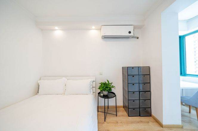 FLEX-001 | Huangpu — High-Spec 5BR Residence — 22,500 RMB
