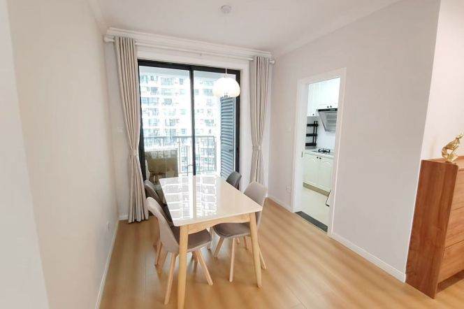 zhongtan rd elevator 2BR/big living room@L3/4