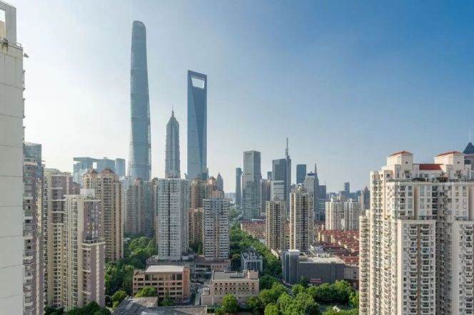 Modern 3brs with floor heating and balcony belong to Lujiazui 