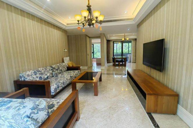 High Quality & Big size 2 br in Nice compound ,easy to L 9/12 JiaShan Rd St