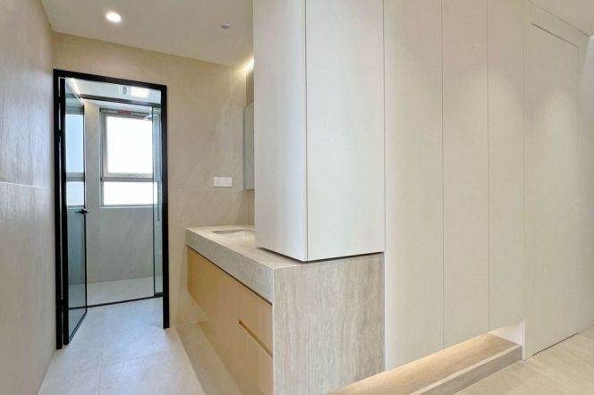 Luxury 3BR 2BA Residence in Premium Yanlord Town/Century Park