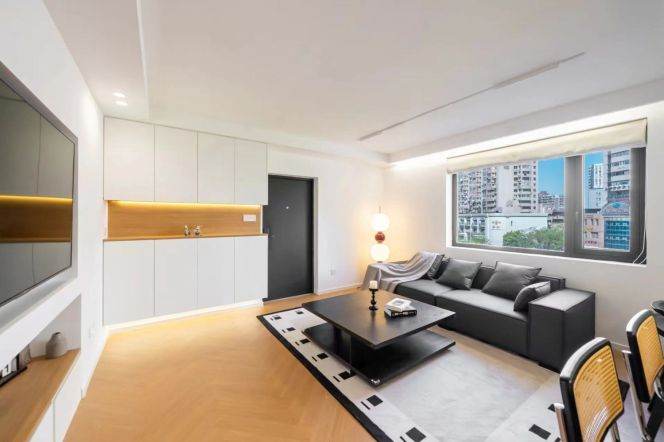 3+1 Rooms, 2 Baths with Open Balcony/Floor heating/Central ac, 160 sqm @ Jiashan metro L9&12